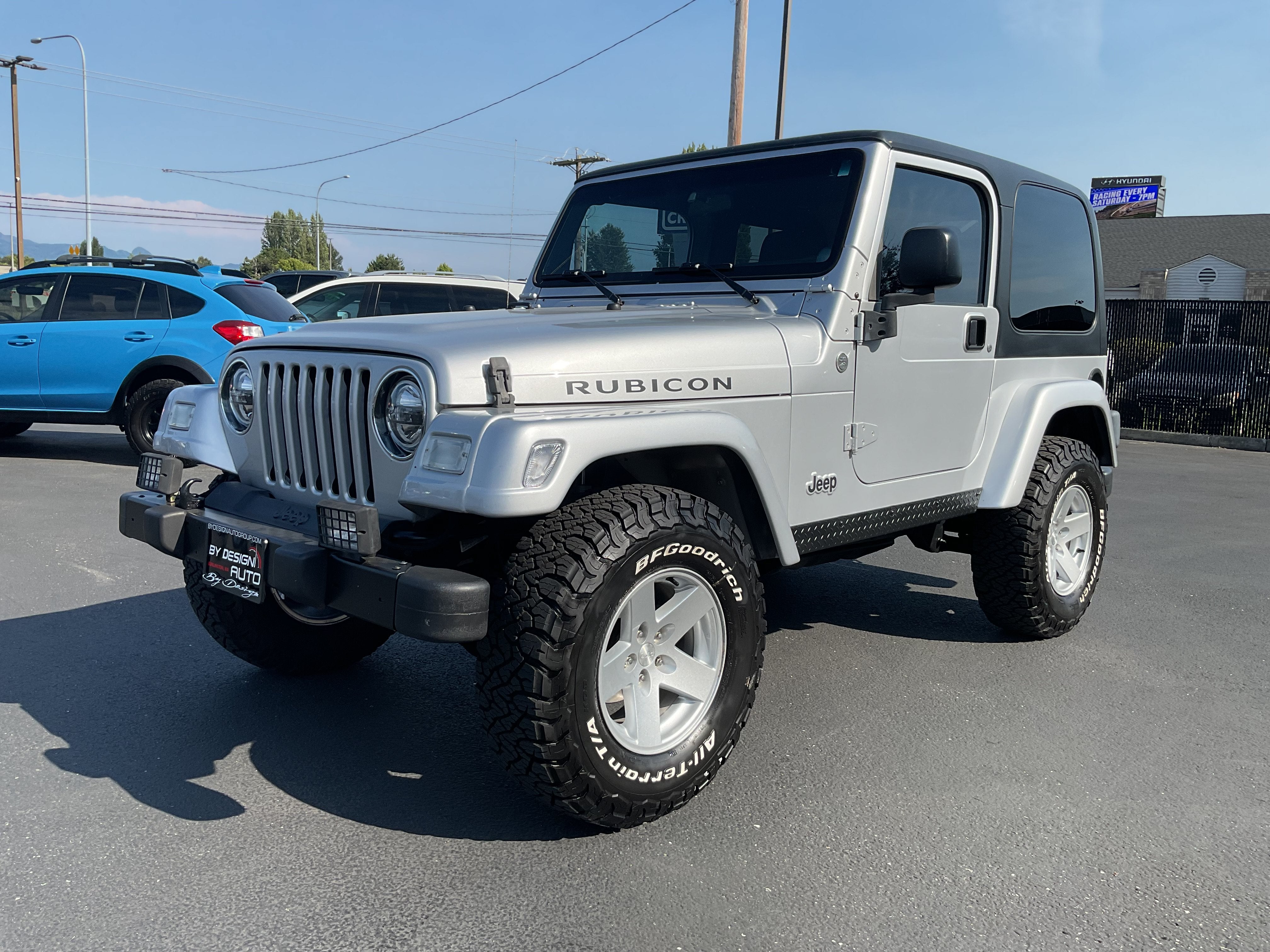 2006 Jeep Wrangler Rubicon 4x4 in Silver — front three-quarter view